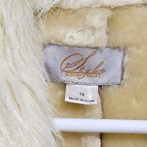 Midnight Velvet Faux Fur and Suede Vest Size 1X - Picture 2 of 8